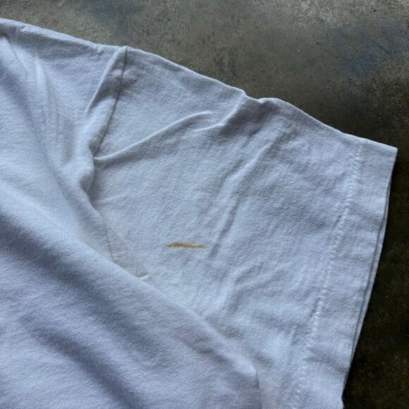 Vintage Early 90s Ole Miss Rebels T-shirt‎ - Picture 5 of 5